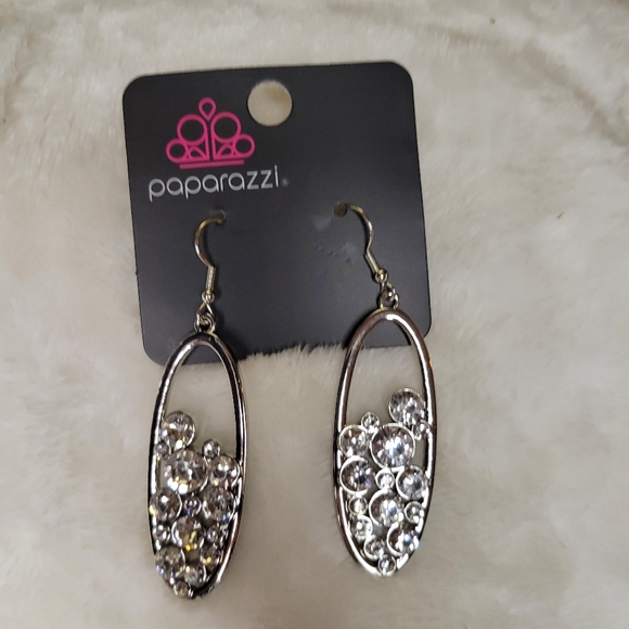 White out Crystal Bling Necklace set with ring, earrings, and bracelet set - Picture 2 of 5